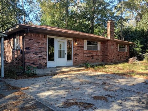 A home in Woodville