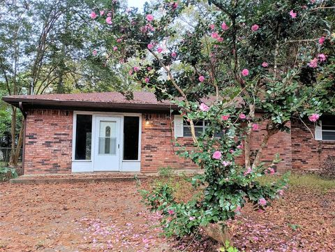 A home in Woodville