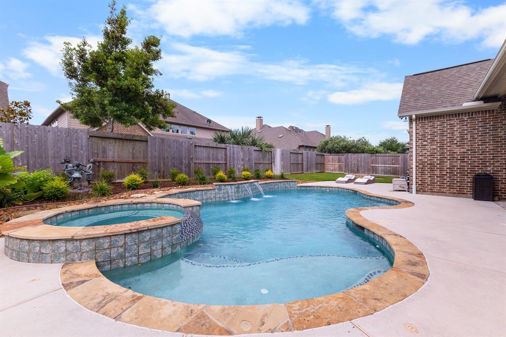 2322 Dolan Springs Lane, Friendswood, Texas image 26