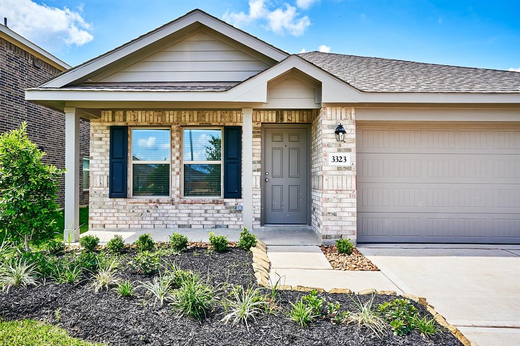 3323 Avary River Lane