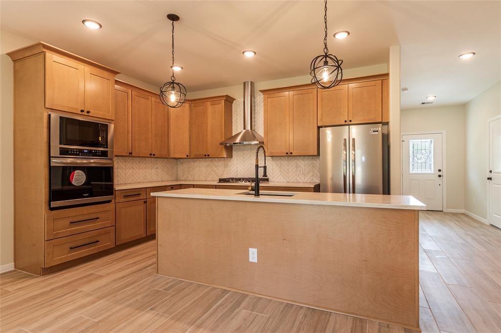 14602 W 6th Street, Santa Fe, Texas image 6