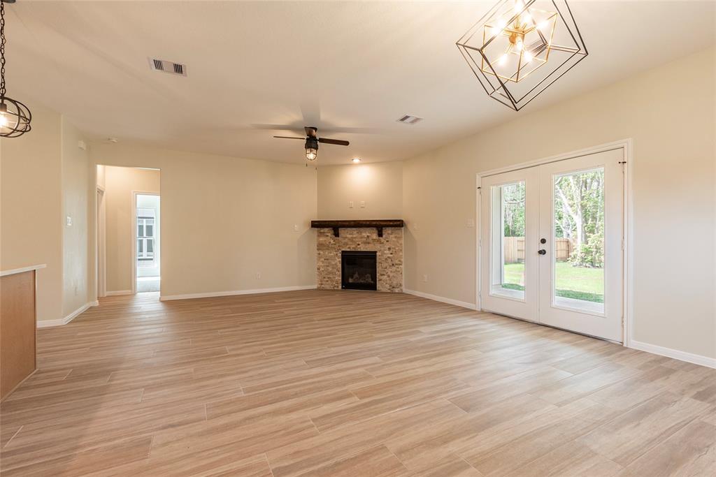 14602 W 6th Street, Santa Fe, Texas image 12