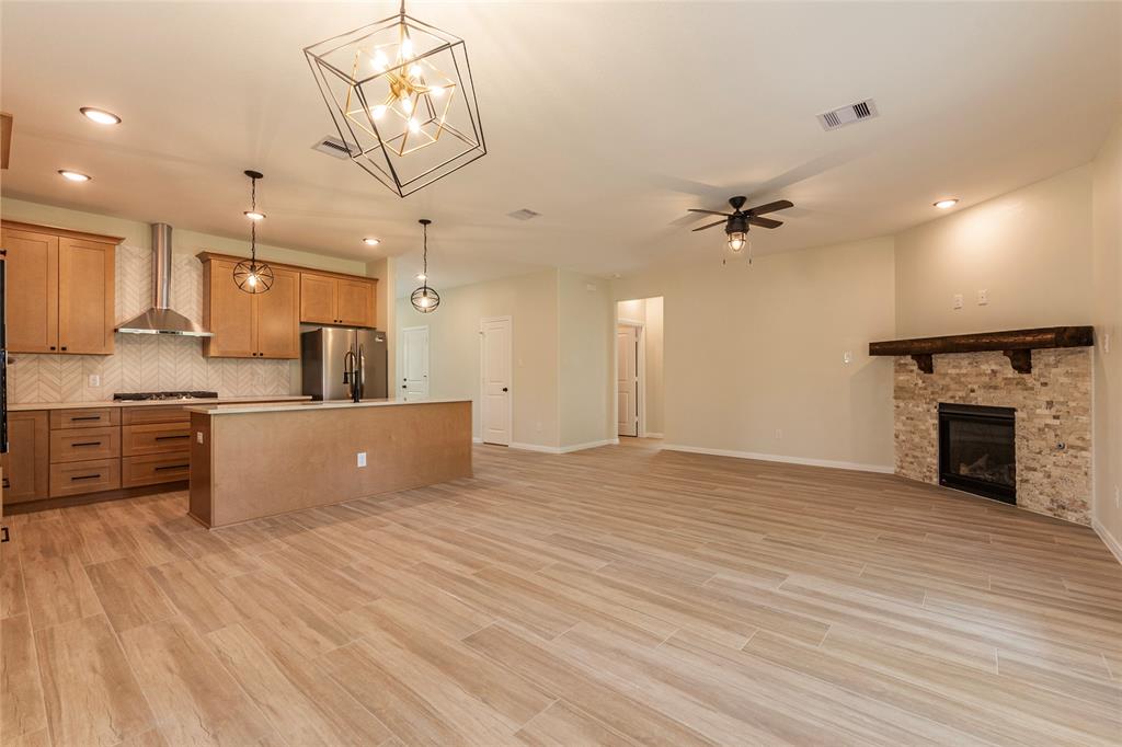14602 W 6th Street, Santa Fe, Texas image 5