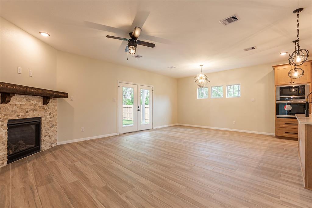 14602 W 6th Street, Santa Fe, Texas image 8