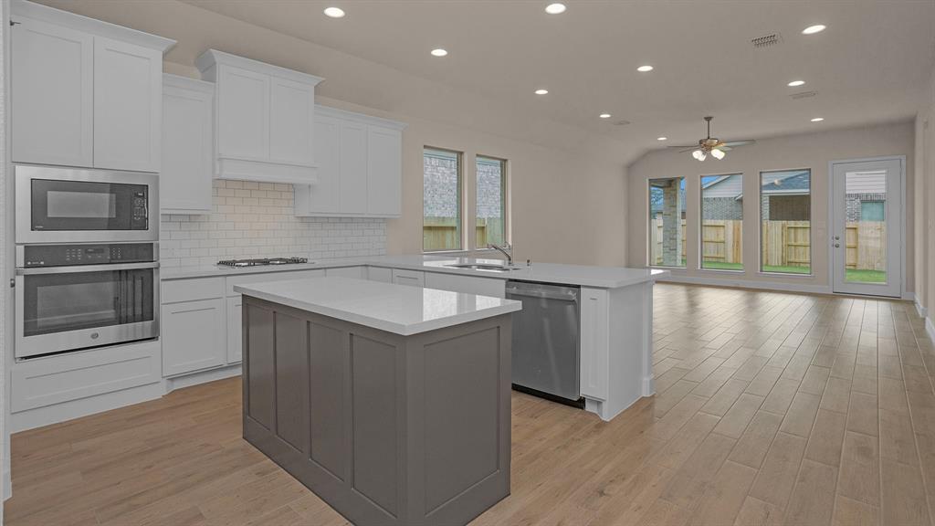 14727 Band Tailed Pigeon Court