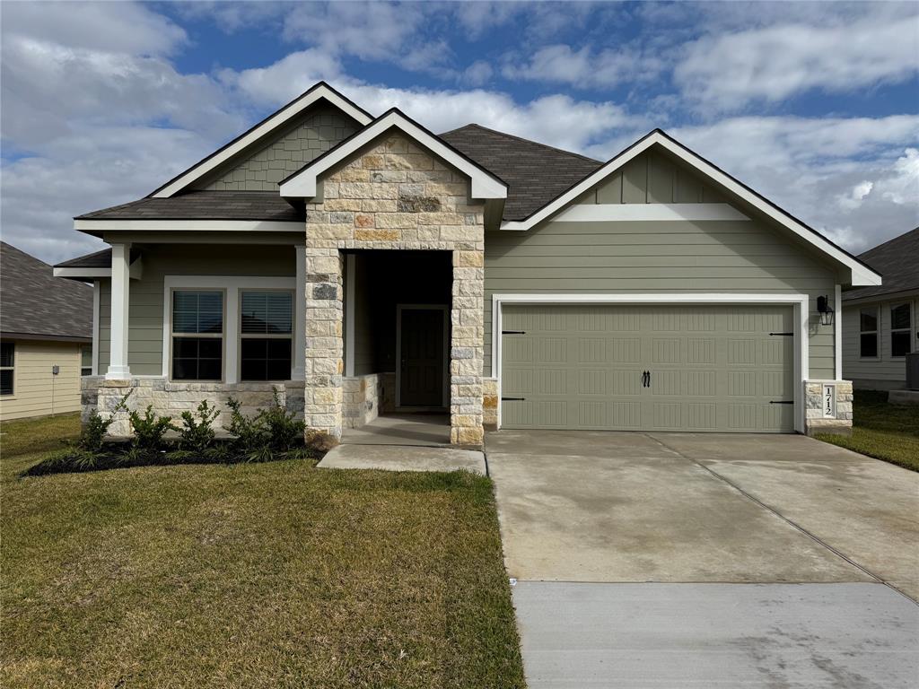 1712 Grimes Drive, Brenham, Texas image 1