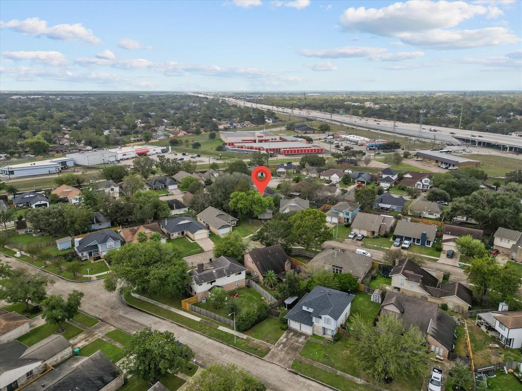 10919 Kirkbud Drive, Houston, Texas image 27