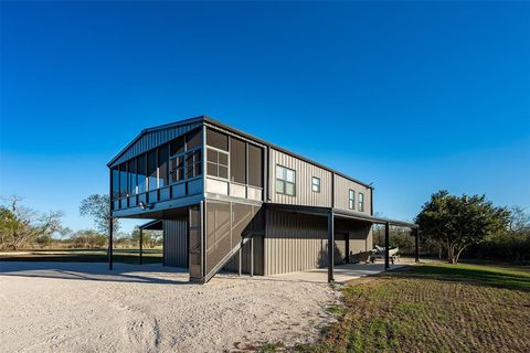 A home in Goliad