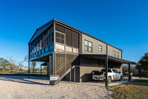 A home in Goliad