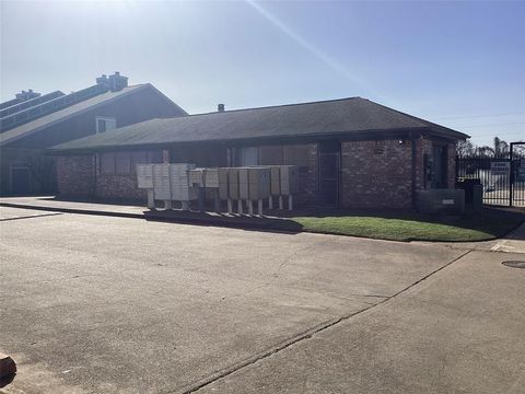 A home in Missouri City