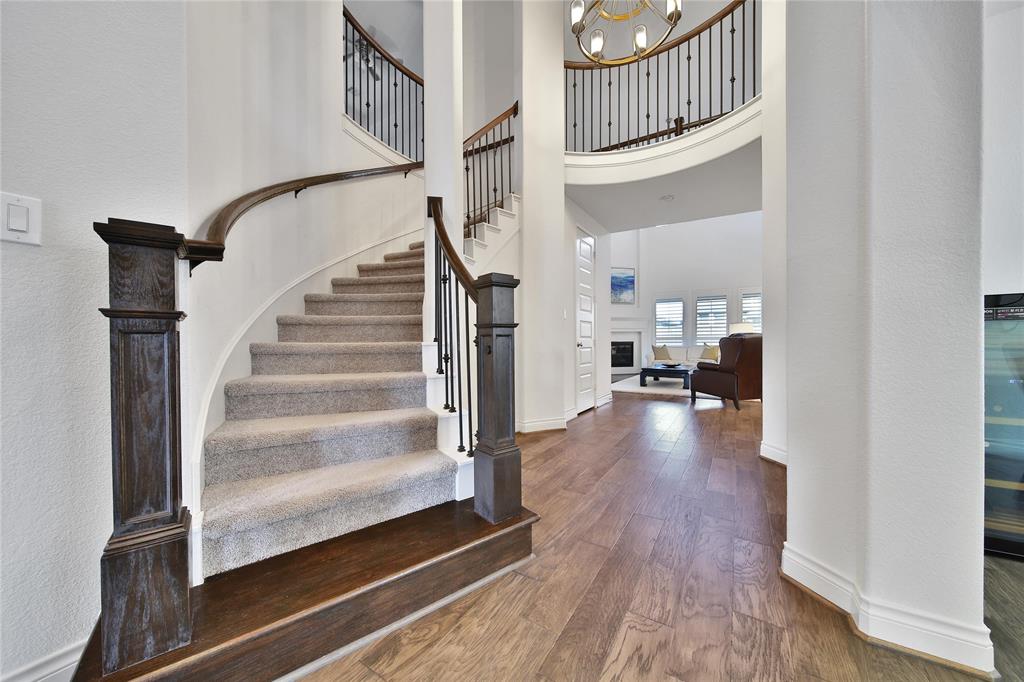 28172 Woodland Bend Way, Spring, Texas image 3