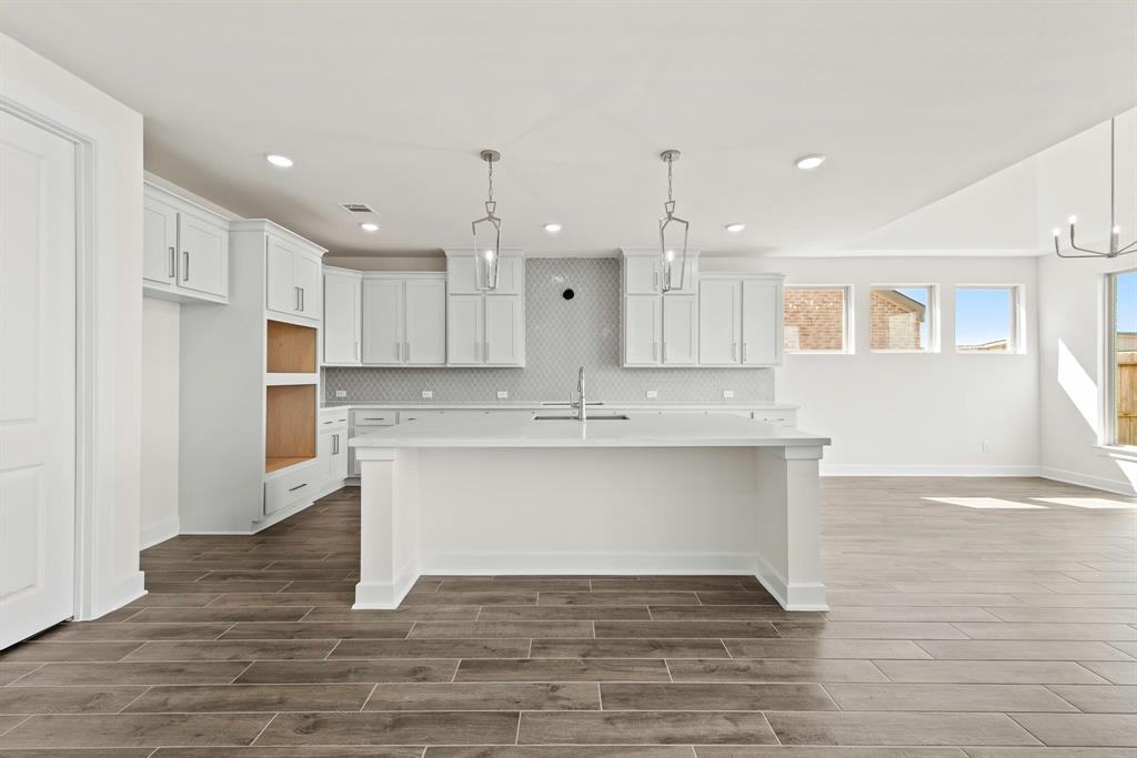 4611 Rustic Garden Lane