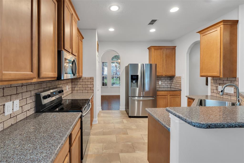 25919 Orchard Knoll Lane, Katy, Texas image 9