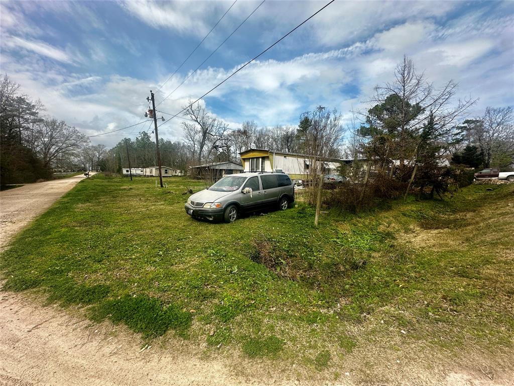 196 Sharon Drive, Livingston, Texas image 2