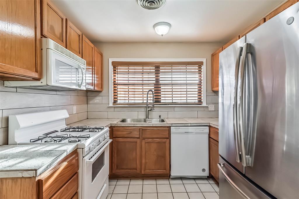 2512 Pine Street, Galveston, Texas image 23