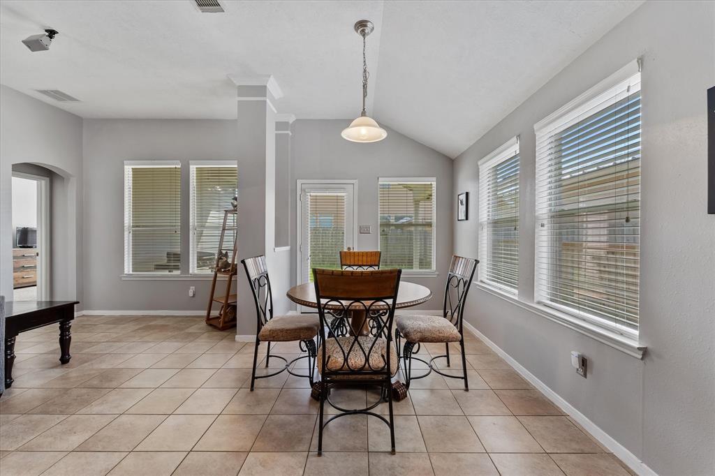 18903 Squirrel Oaks Drive, Magnolia, Texas image 20