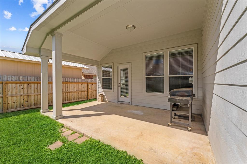 18903 Squirrel Oaks Drive, Magnolia, Texas image 37