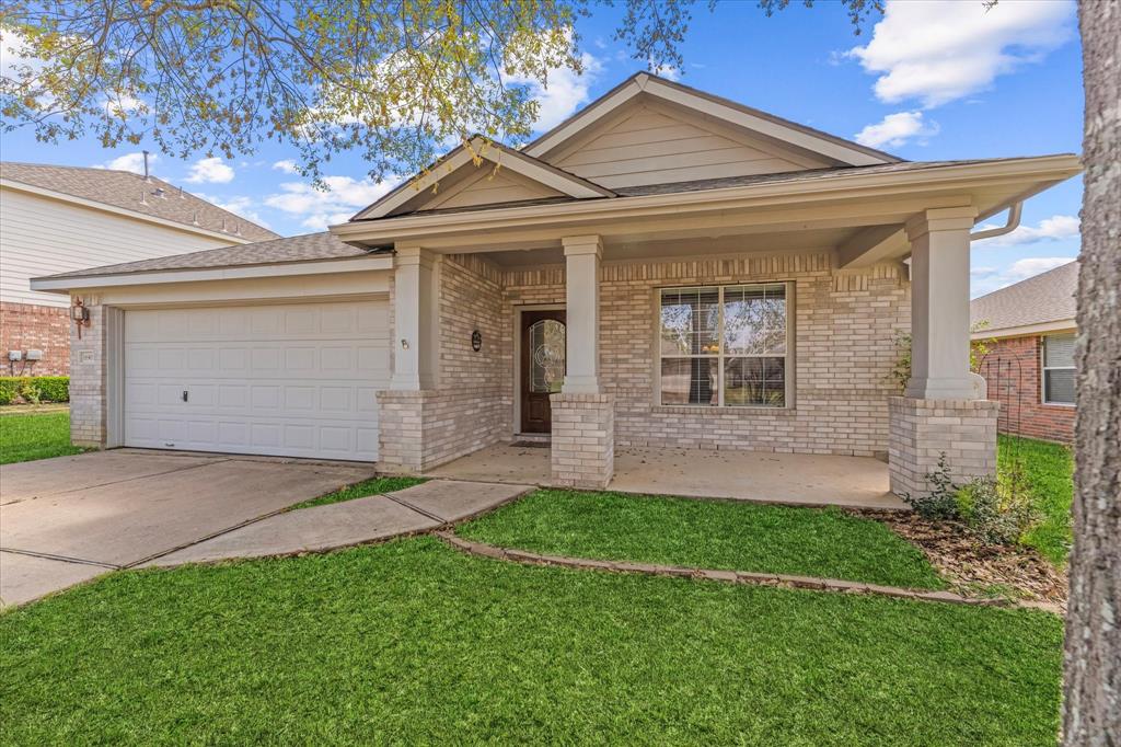 18903 Squirrel Oaks Drive, Magnolia, Texas image 3