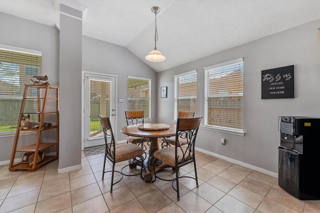 18903 Squirrel Oaks Drive, Magnolia, Texas image 19