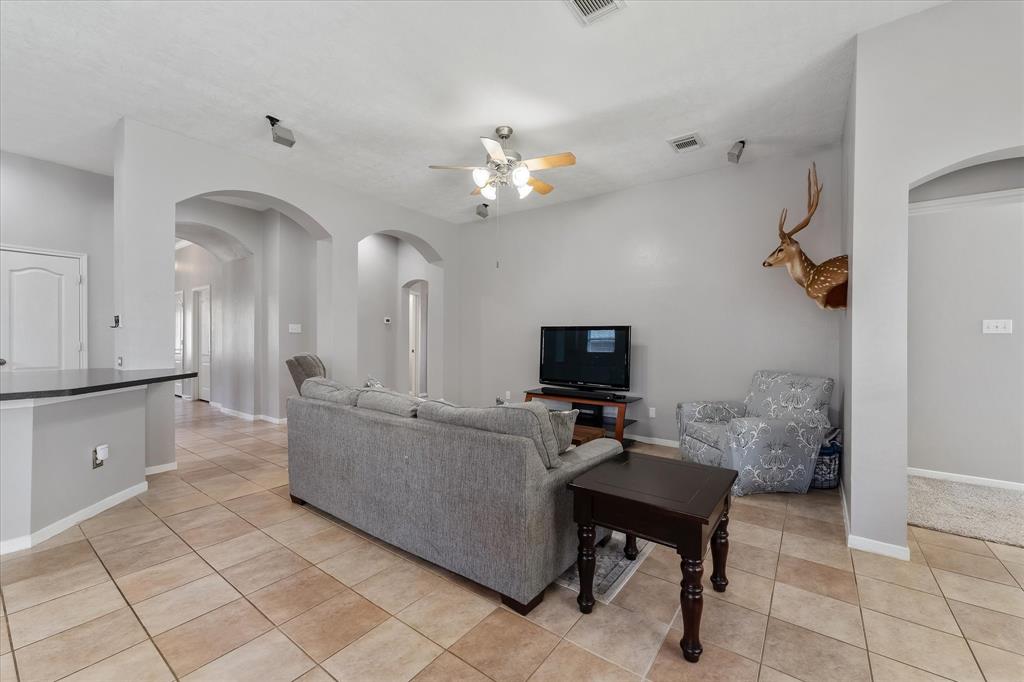 18903 Squirrel Oaks Drive, Magnolia, Texas image 22