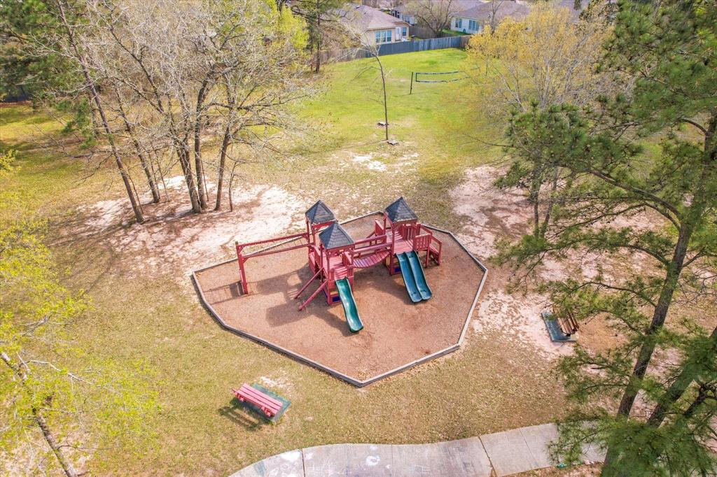 18903 Squirrel Oaks Drive, Magnolia, Texas image 46