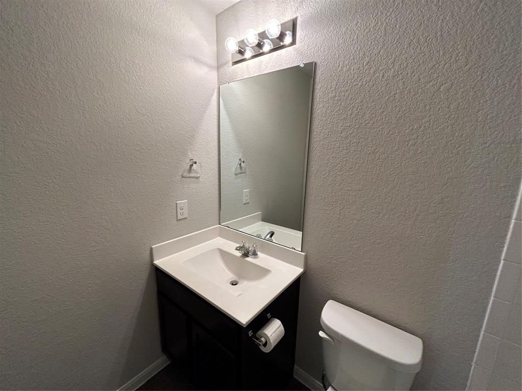 2002 Arborside Drive, Austin, Texas image 25