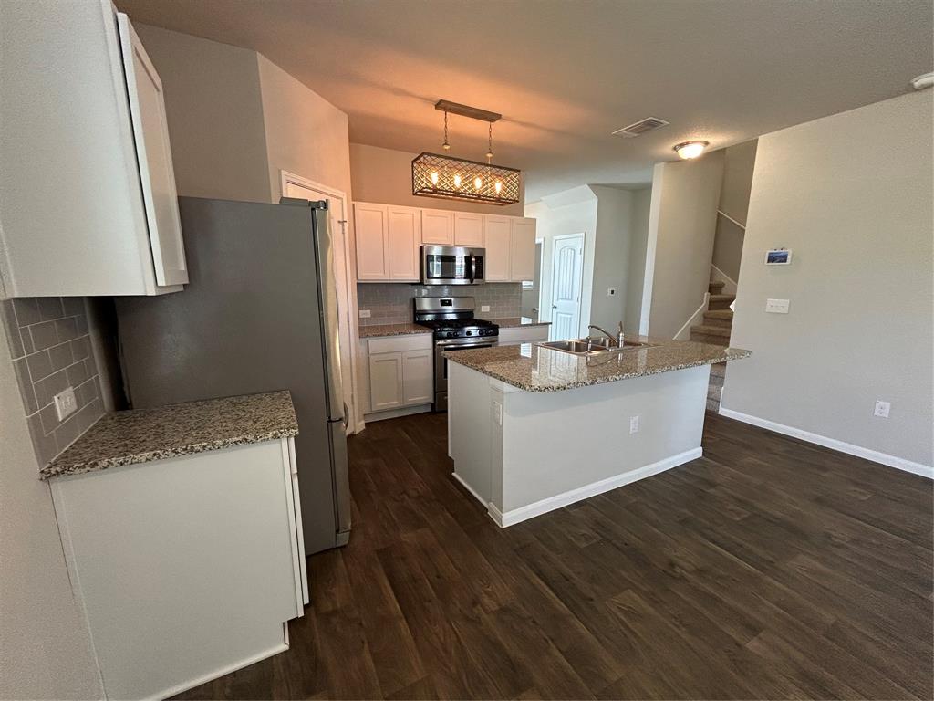 2002 Arborside Drive, Austin, Texas image 7