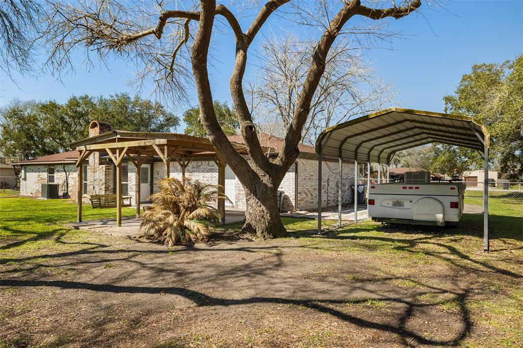 12110 Cherry Point Drive, Mont Belvieu, Texas image 26