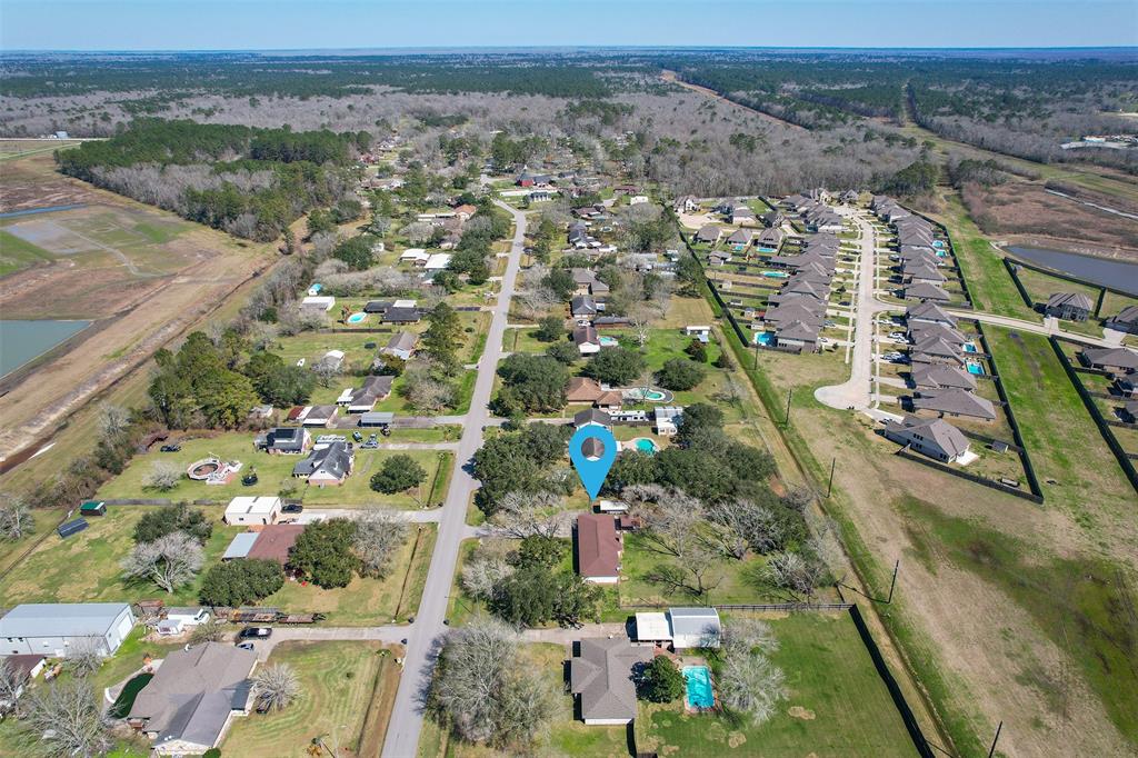 12110 Cherry Point Drive, Mont Belvieu, Texas image 30