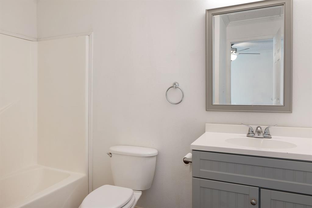 117 Varsity Drive, Huntsville, Texas image 25