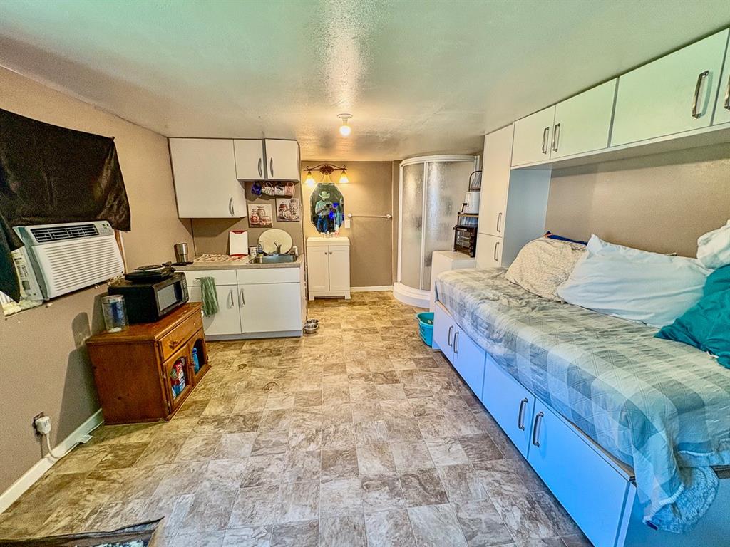 1227 Post Oak Circle Cir, Trinity, Texas image 23