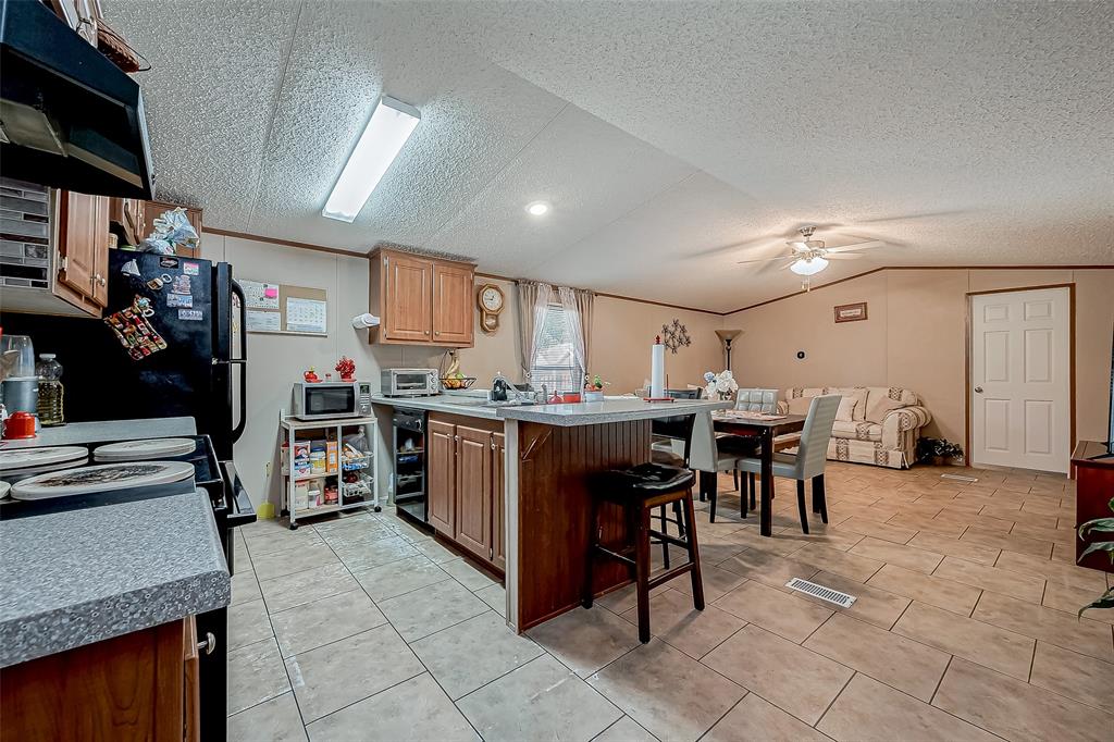 1305 County Road 3406, Cleveland, Texas image 13