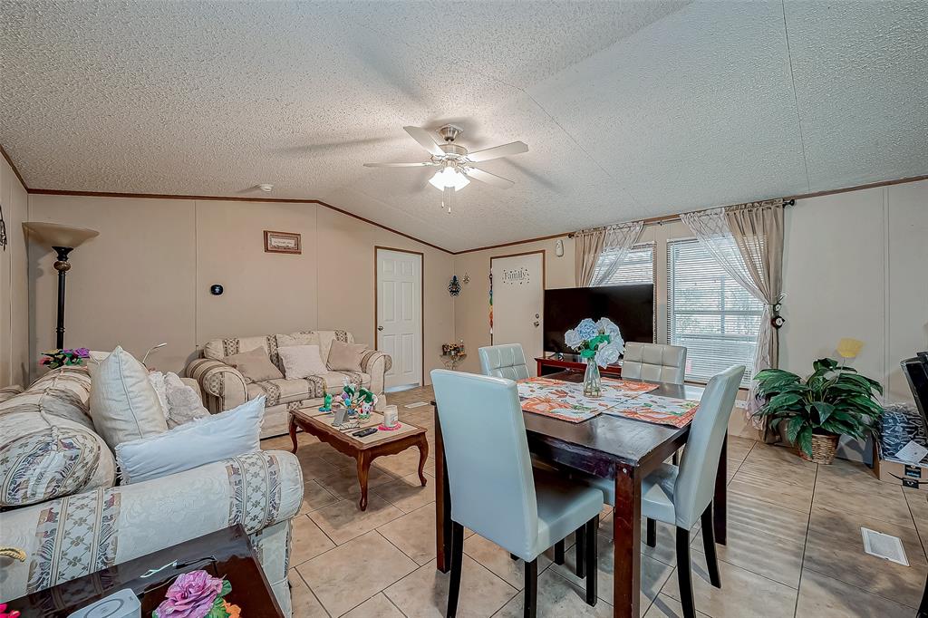 1305 County Road 3406, Cleveland, Texas image 12