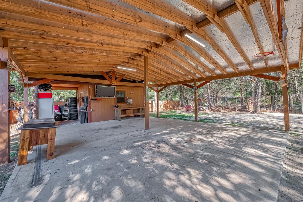 1305 County Road 3406, Cleveland, Texas image 31