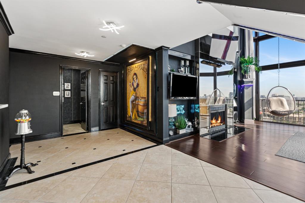 3350 Mccue Road 2404