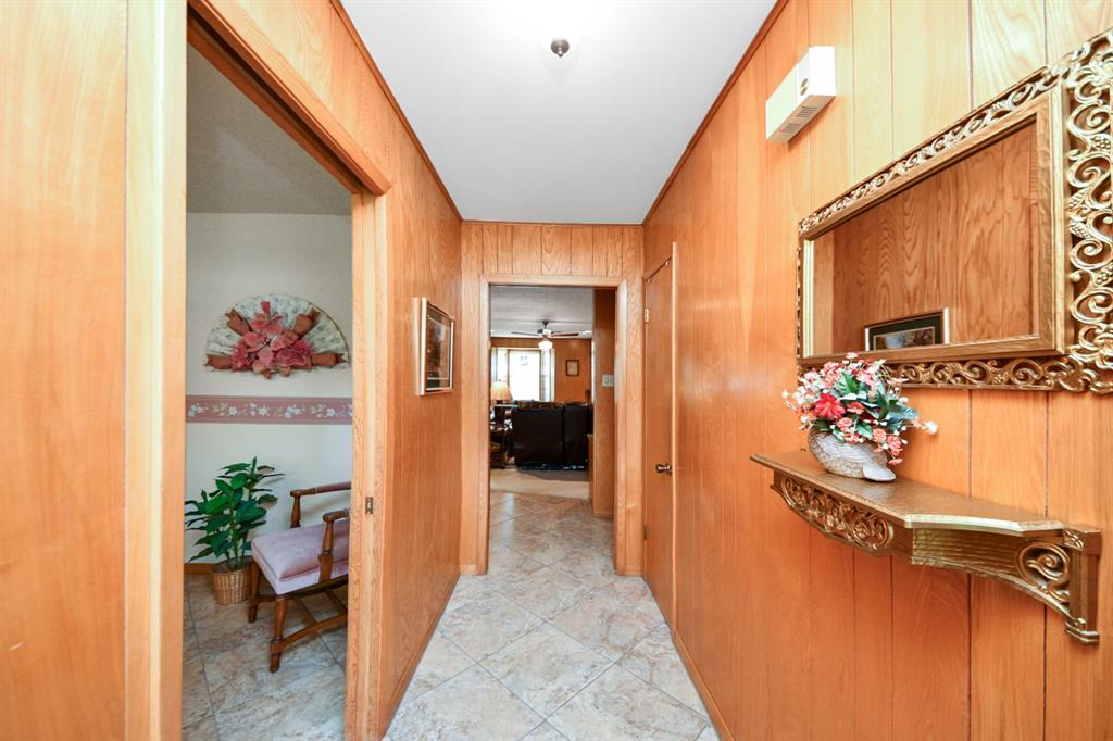 2715 Band Road