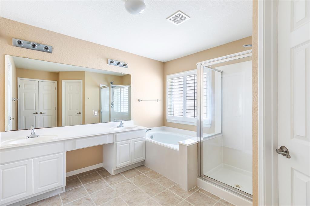 21844 Maidens Crossing Drive, Kingwood, Texas image 26