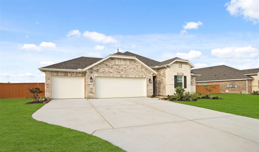 1141 Imperial Ranch Way, Dayton, Texas image 1