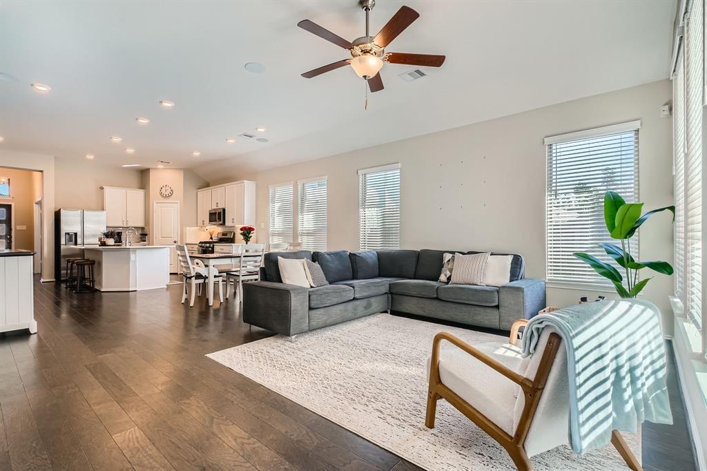 property-search 4 2901 Grand Hawthorne Road