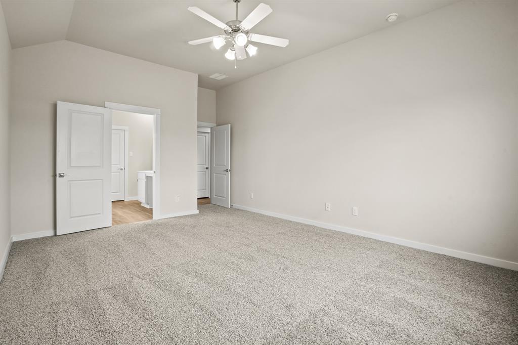 358 Shoreview Drive, Conroe, Texas image 15