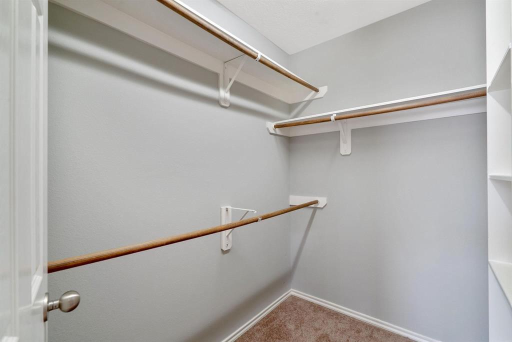 17139 Oakwood Chase Drive, Spring, Texas image 21