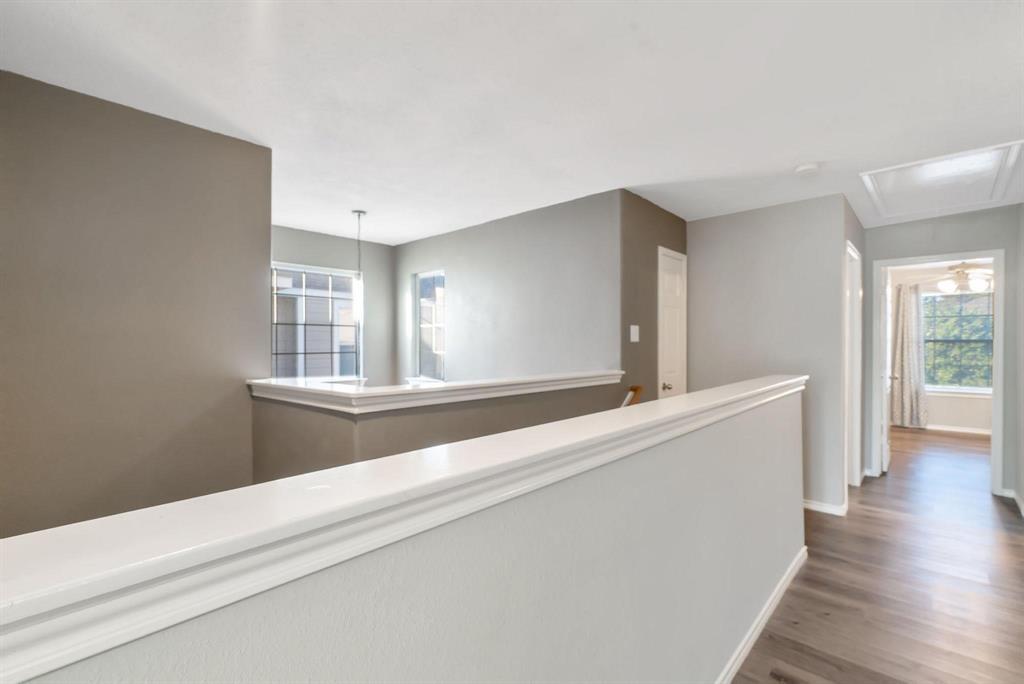 17139 Oakwood Chase Drive, Spring, Texas image 10
