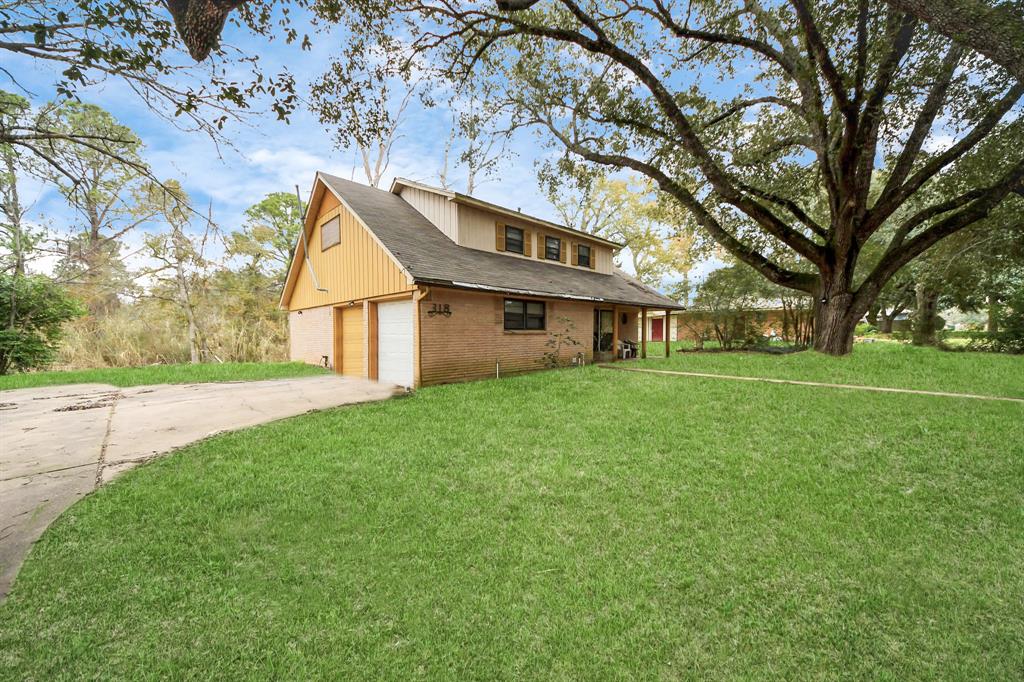 318 Elm Street, Prairie View, Texas image 2