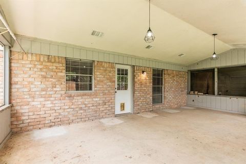 A home in Lake Jackson