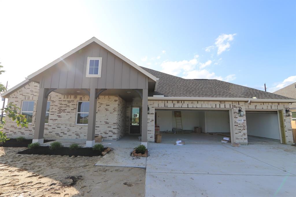 12622 Old Fashion Circle, Mont Belvieu, Texas image 2