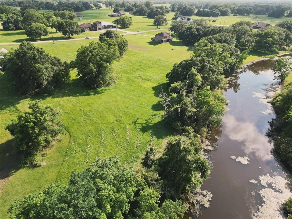 1223 Mill Road, Angleton, Texas image 1