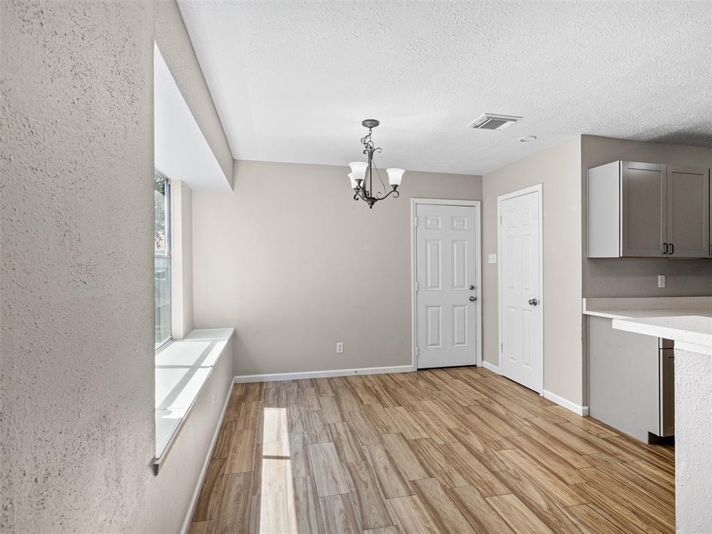 1726 Meadow Green Drive, Missouri City, Texas image 14