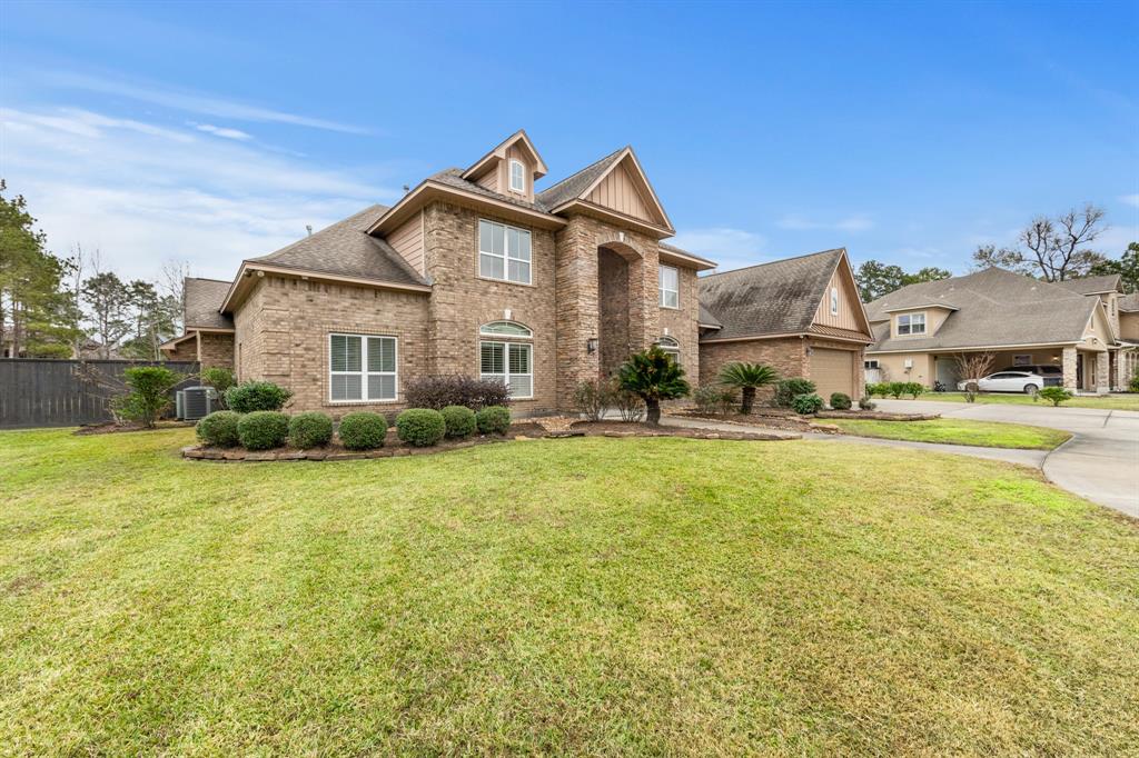 4411 Chateau Creek Way