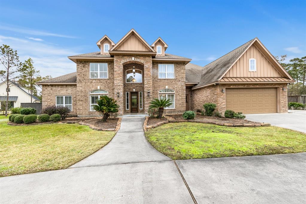 4411 Chateau Creek Way