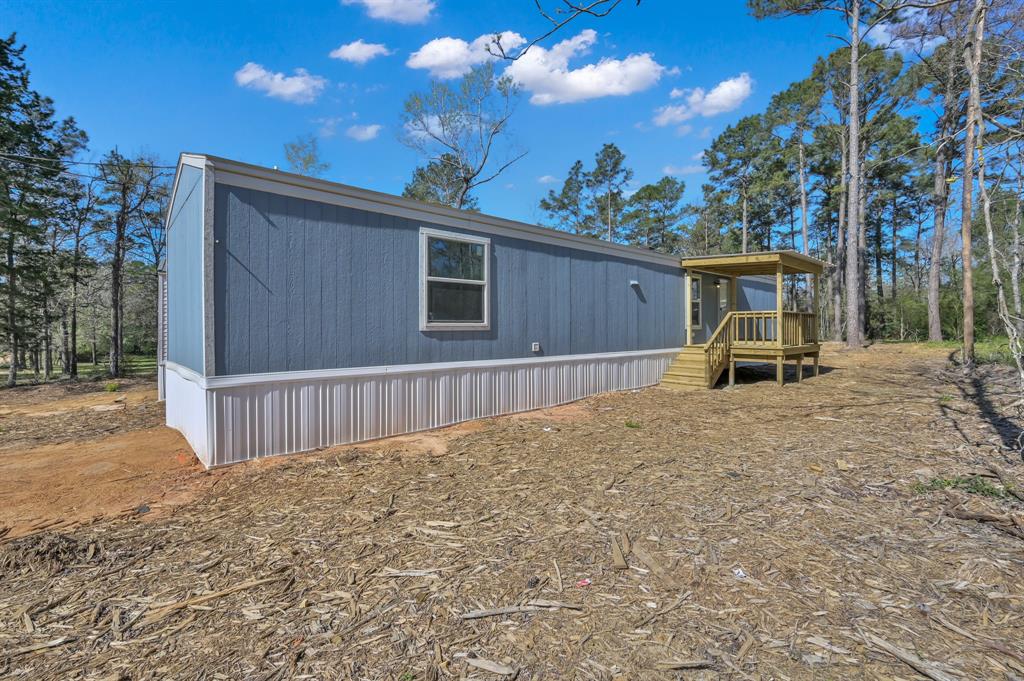230 Barbara Trail, Livingston, Texas image 1